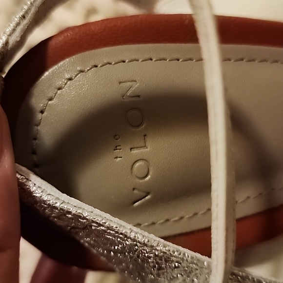 The Volon Lucite Block High Heels - Picture 4 of 6